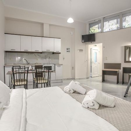 Del Sol #2 Meteora Luxurious Family Suites Καλαμπάκα Εξωτερικό φωτογραφία