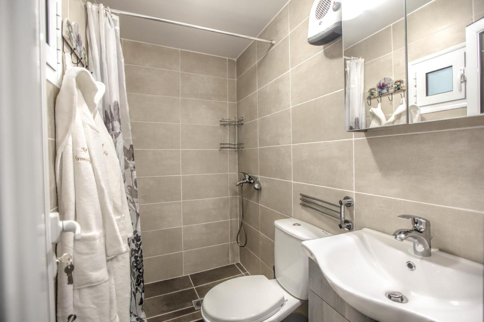 Del Sol #2 Meteora Luxurious Family Suites Καλαμπάκα Εξωτερικό φωτογραφία